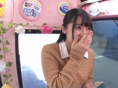 「え？顔面騎乗…知ってますけど/////////」予備校生にお金を渡してHなお願い→苦学生が断り切れずに赤面イキ
