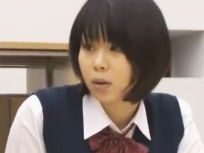 図書館で勉強してた真面目なJKにセンズリ見せつけるだけでは満足できずにレ●プ決行しちゃう変態男ｗ